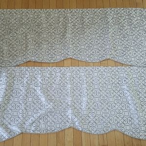 2 Scalloped Valances